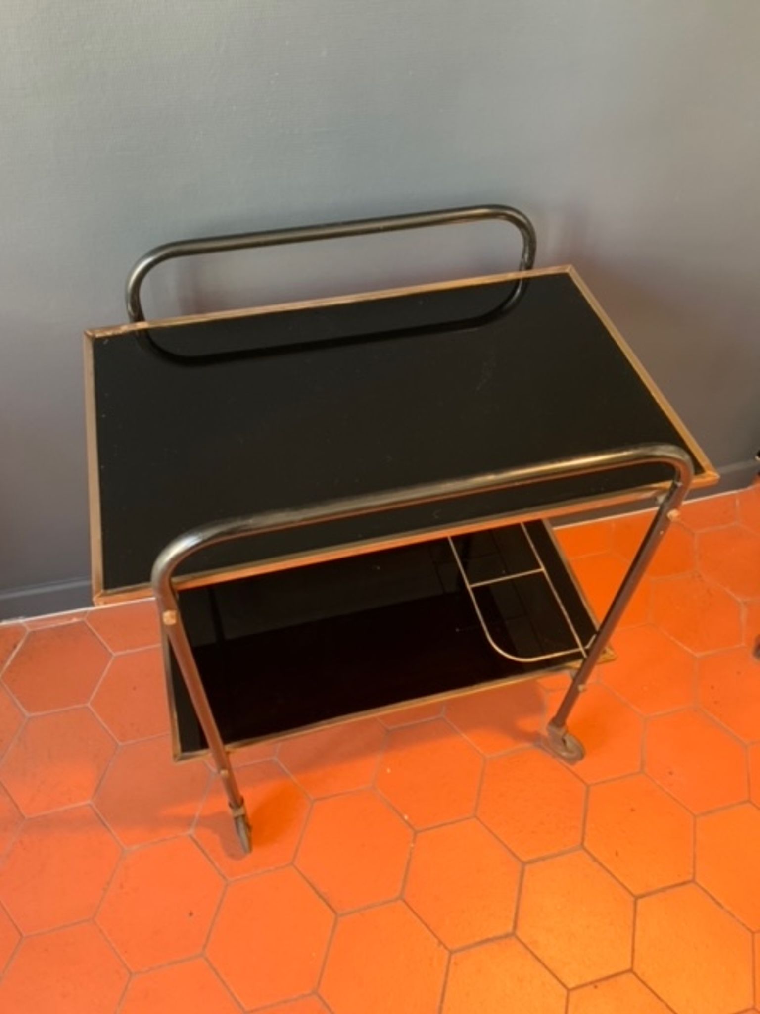 Bar service with wheels in black glass and gilded brass 50s
