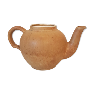 Sandstone teapot