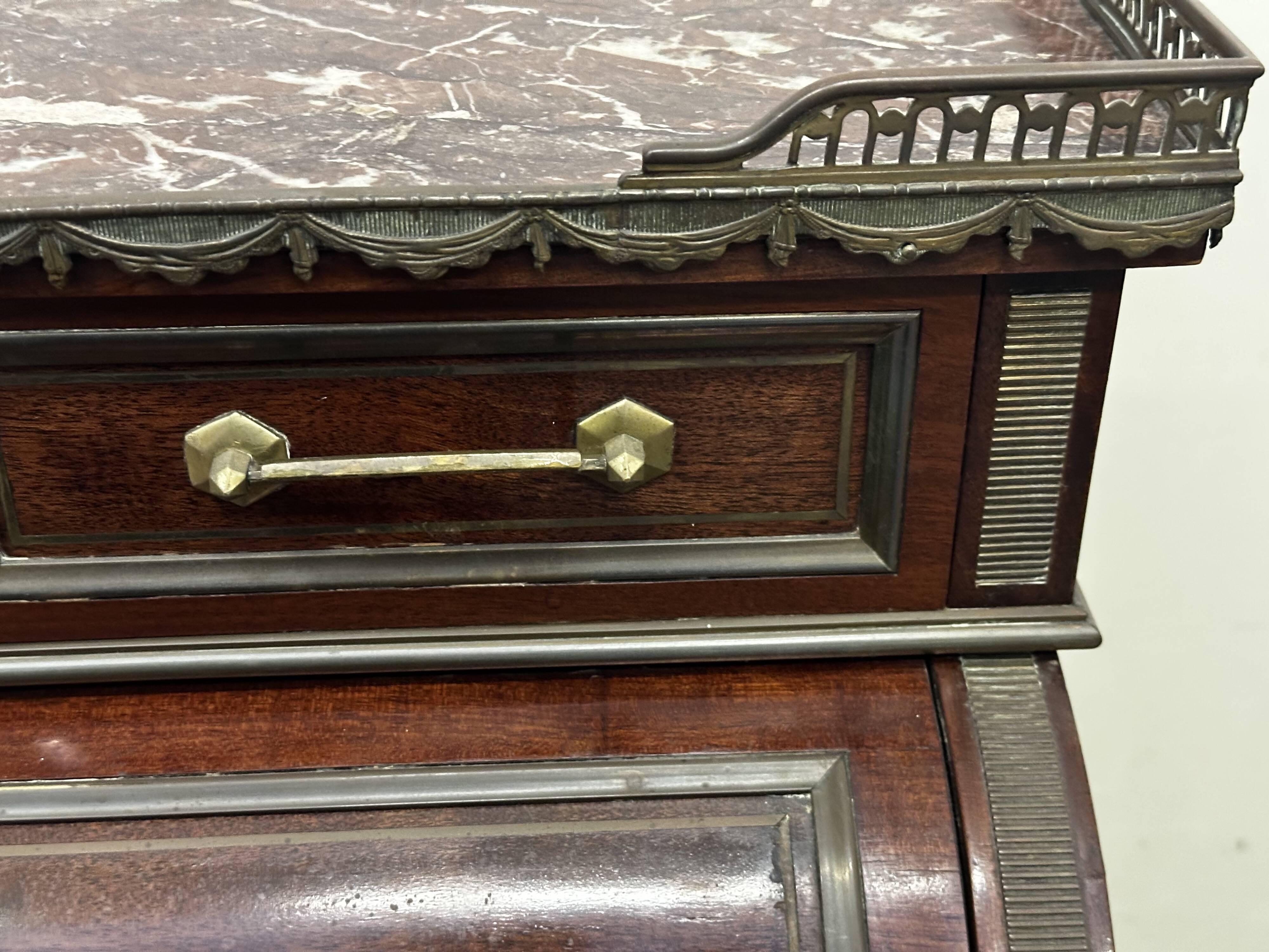 Secretary - Bonheur du Jour with pearly Louis XVI style system