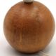 Lampe boule en bois blond, années 70