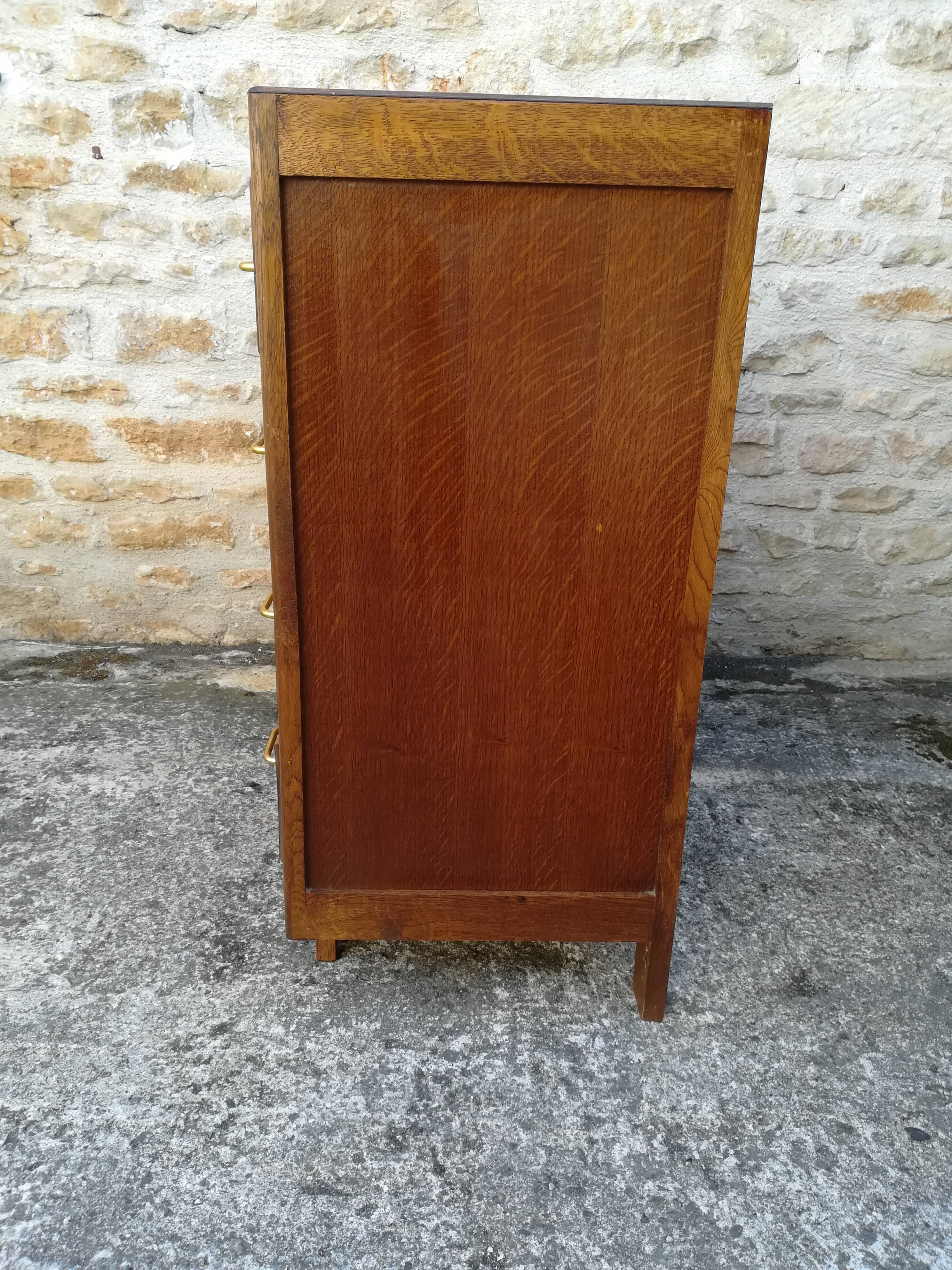 Commode vintage en chêne