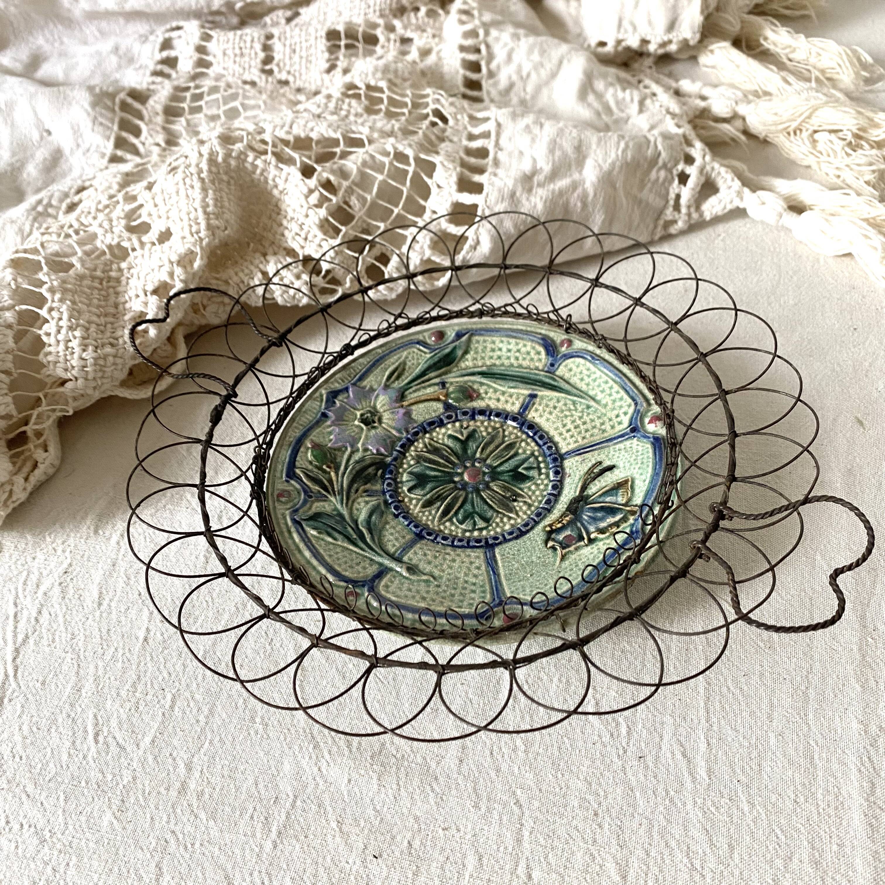 Antique barbotine and wire dish, 19th century