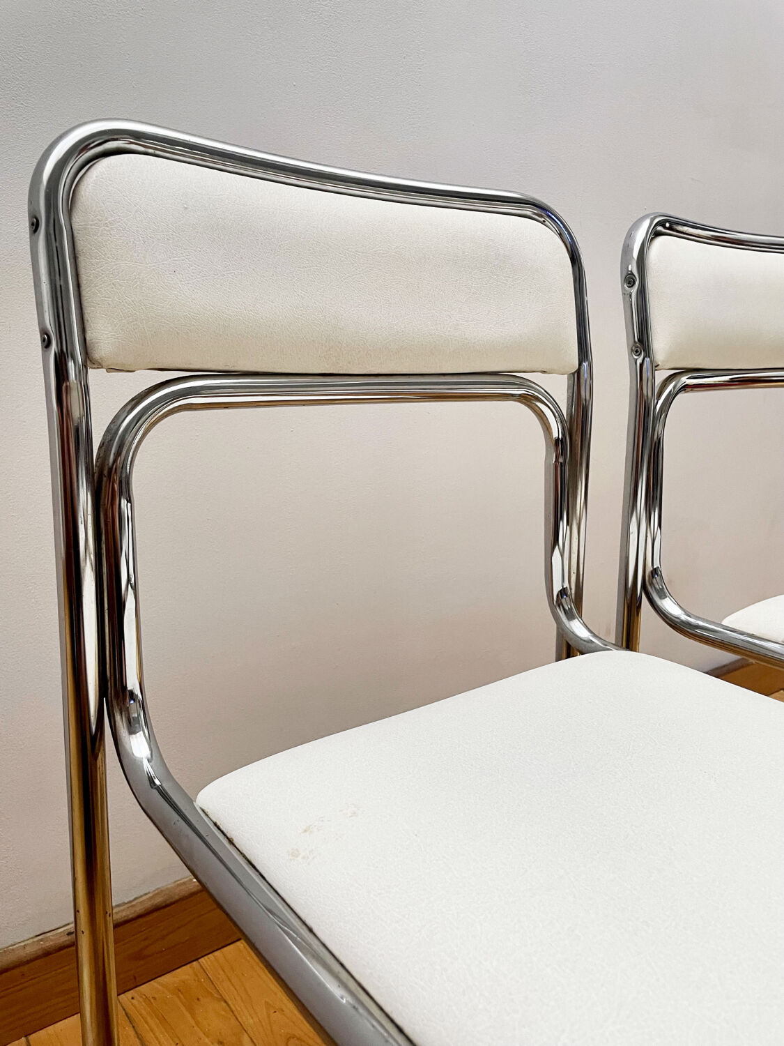 Vintage tubular chairs 70s