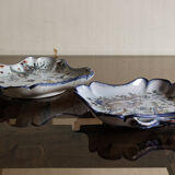 Paire de plats en faïence de Nevers