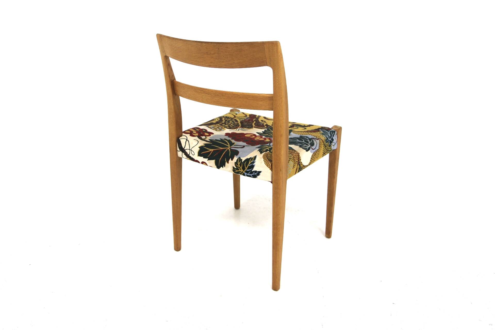Set of 3 oak chairs "Garmi", Troeds, Sweden, 1960