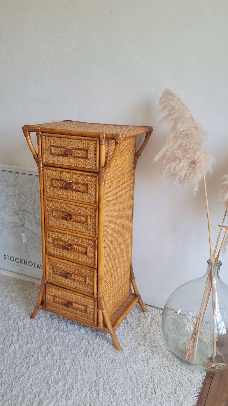 Rattan chest of drawers from the 1970s.