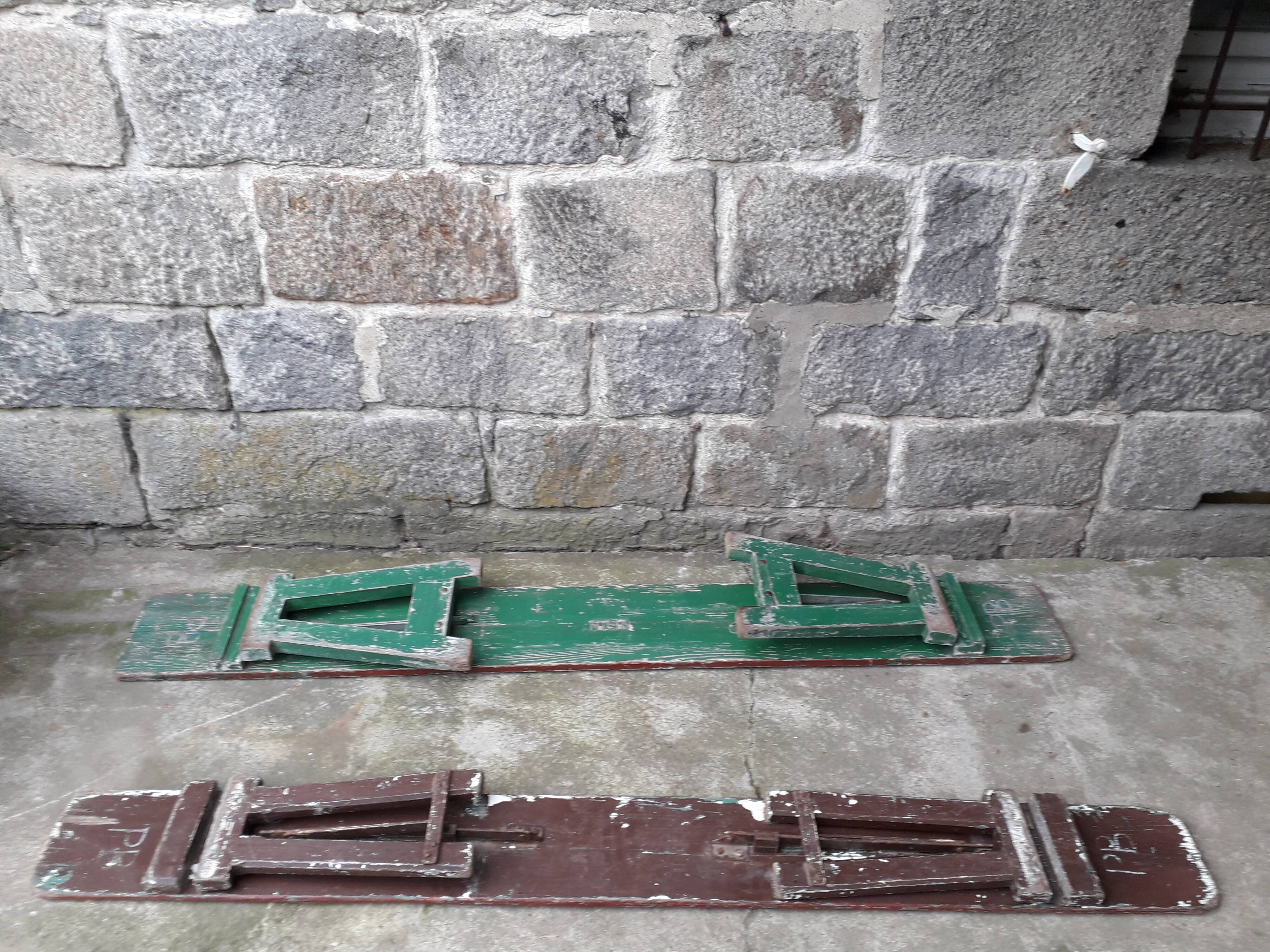 Paire de bancs pliant guinguette