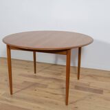 Mid-Century Teak Danish Round Dining Table, 1970s