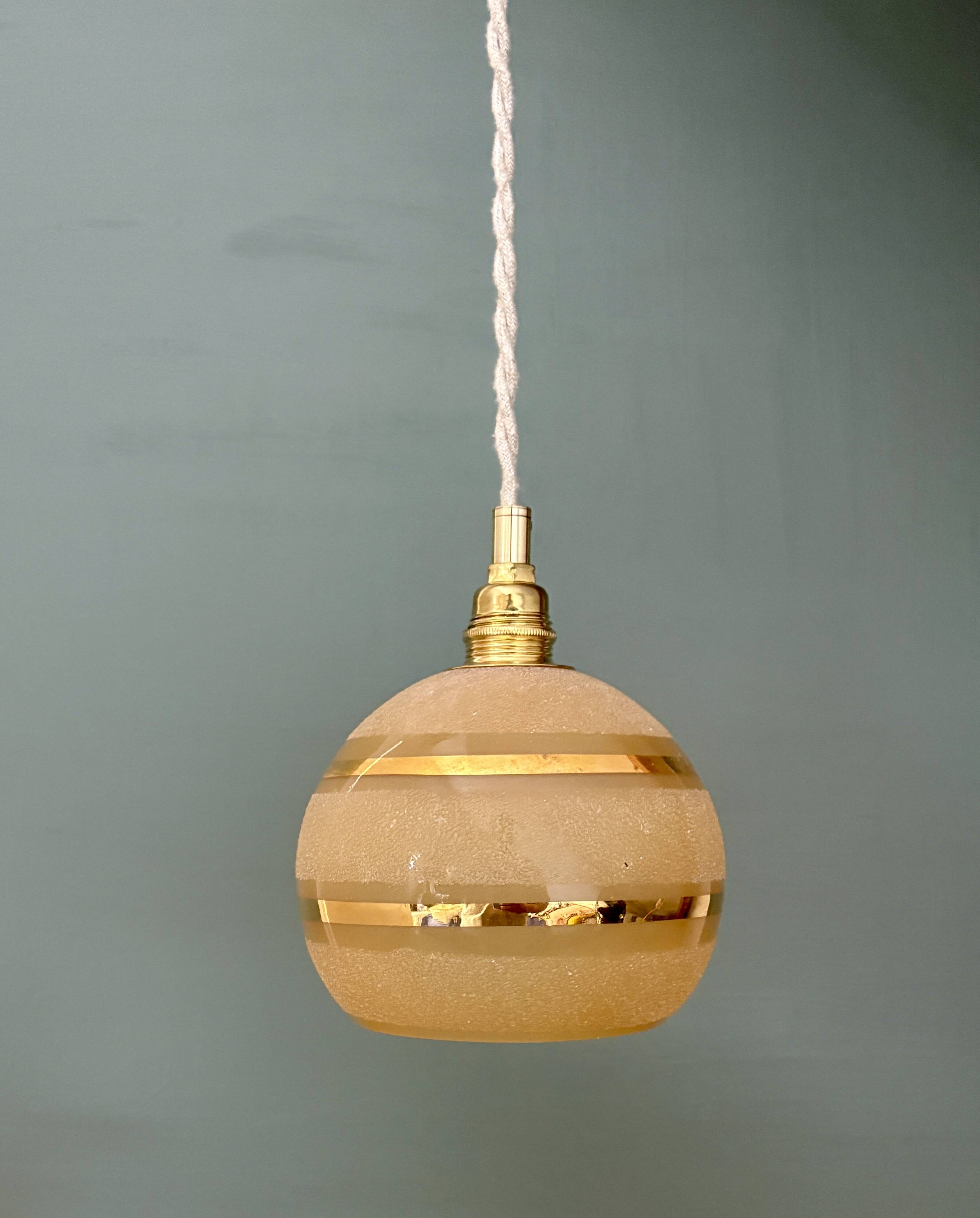 Vintage globe pendant light in yellow and gold granite glass