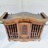 Provençal bread box