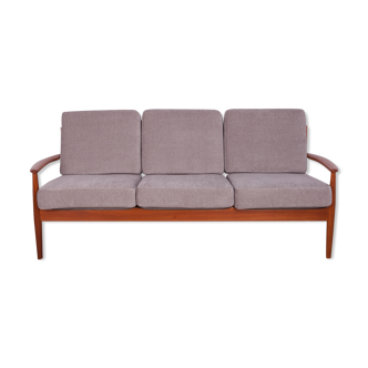 Mid-century modern danish teak sofa by Grete Jalk for France & Søn