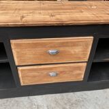 Patinated trading post