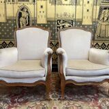 Paire de fauteuils - bergères de style Louis XV