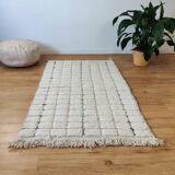 Berber carpet white tiles 95x170 cm