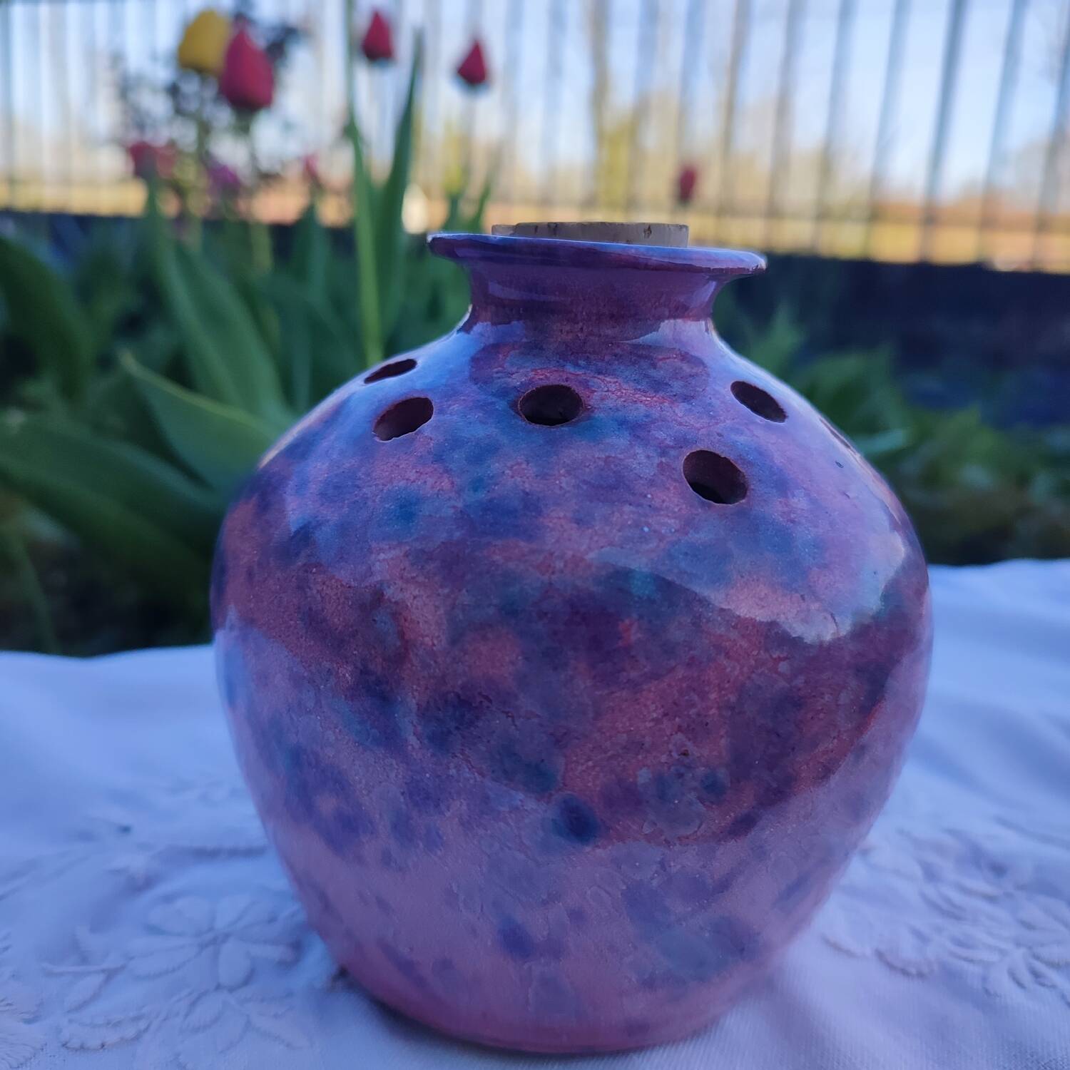 Vase flower spike ceramic golden pink purple