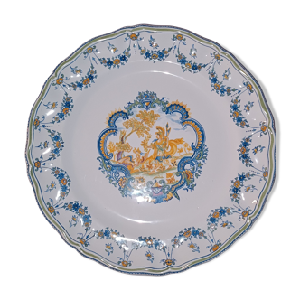 Moustiers plate