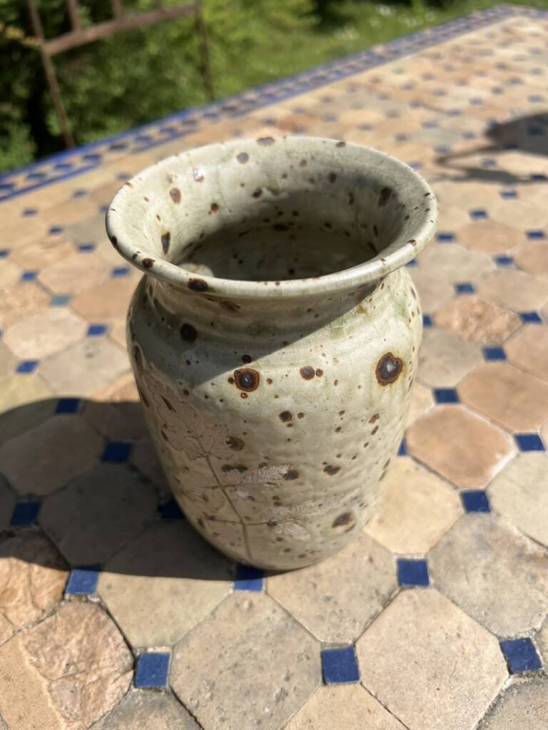 Puisaye stoneware vase with leaf decoration