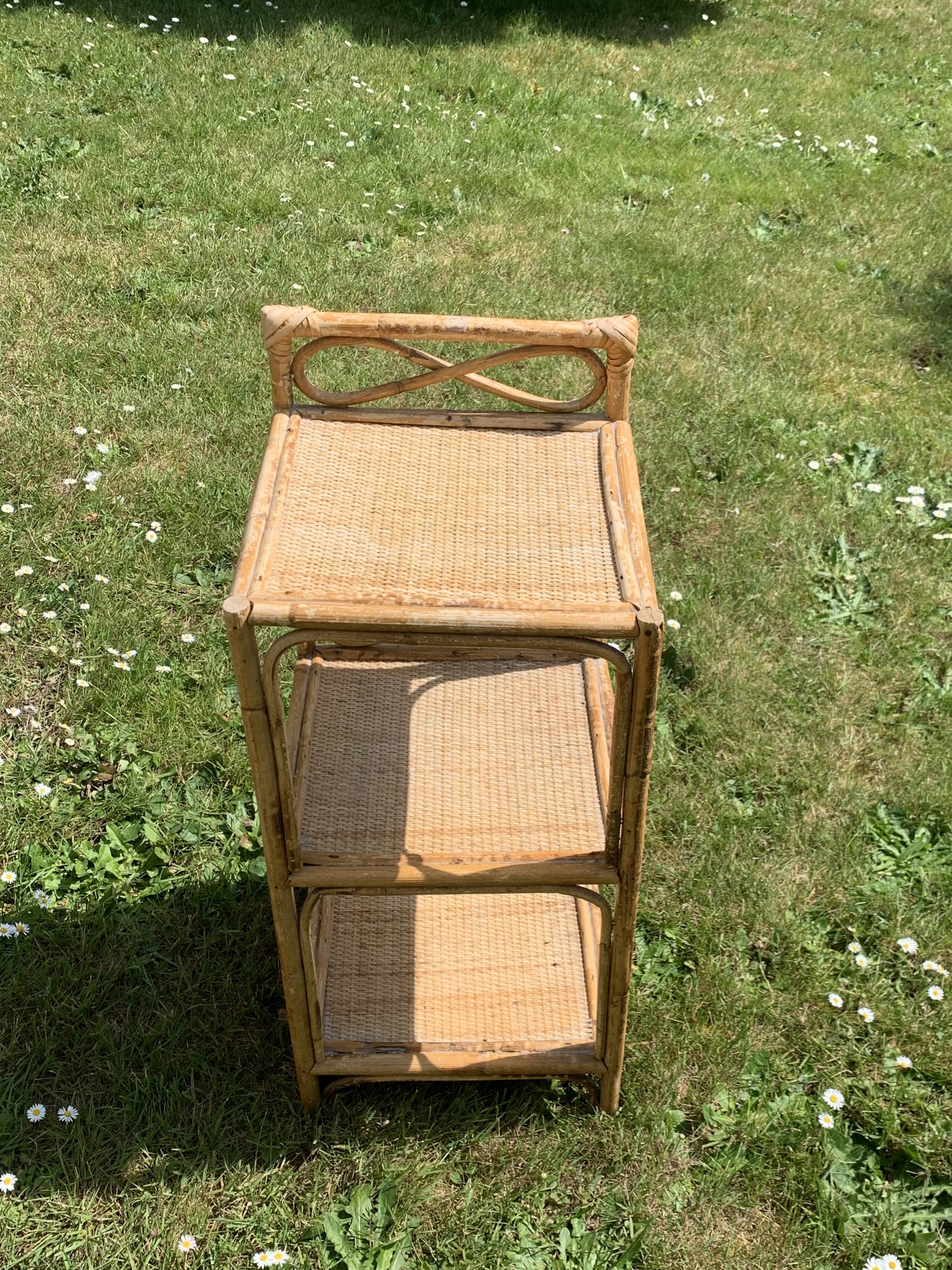 Bamboo and wicker shelf, 3 vintage floors
