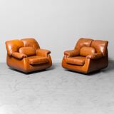 Pair of brown leather armchairs from the 70s vintage