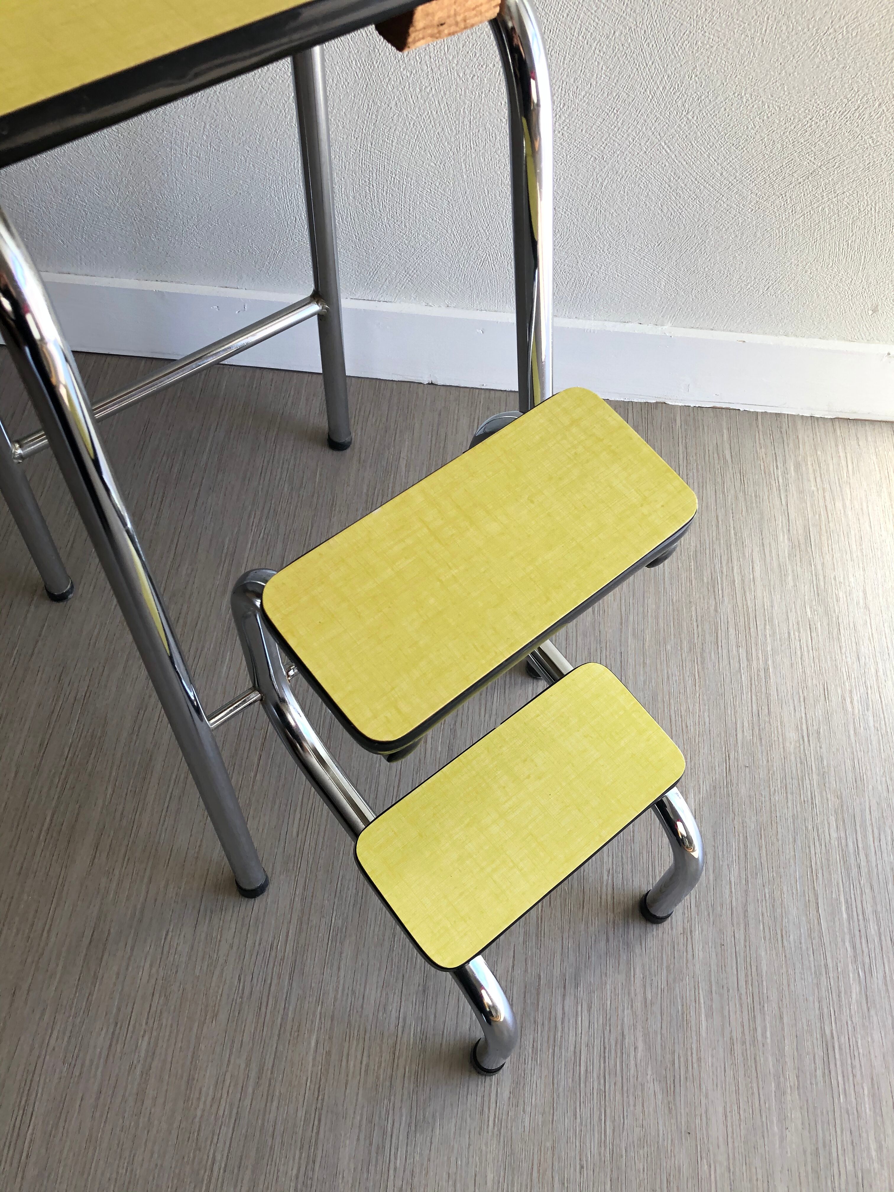 Yellow formica foot walk