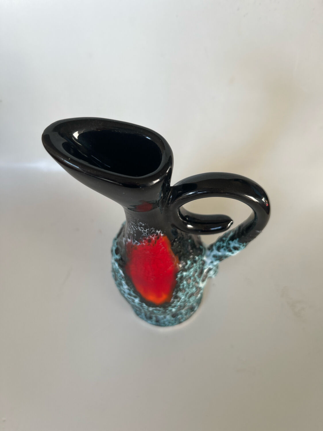 Fat lava vase
