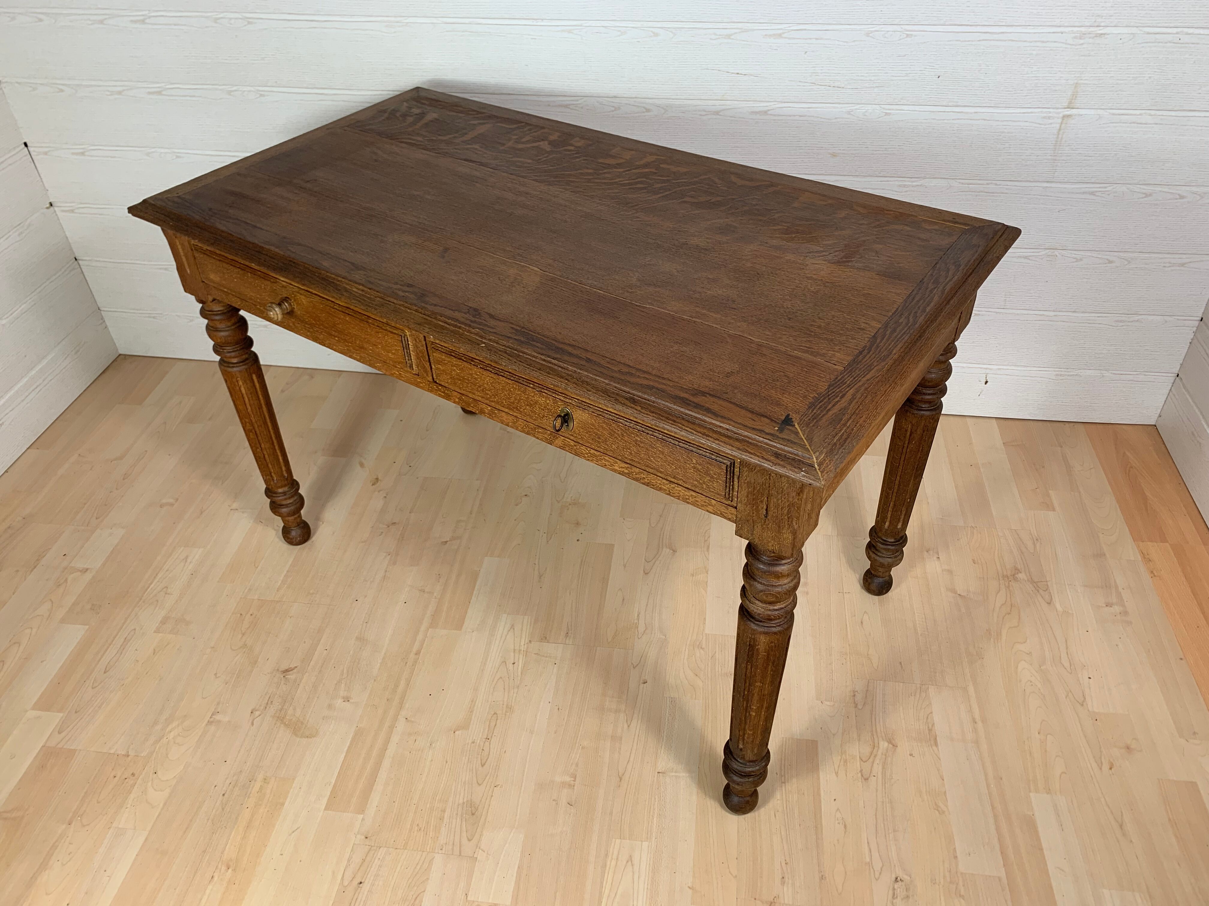 Table de ferme bureau style Louis Philippe en chêne