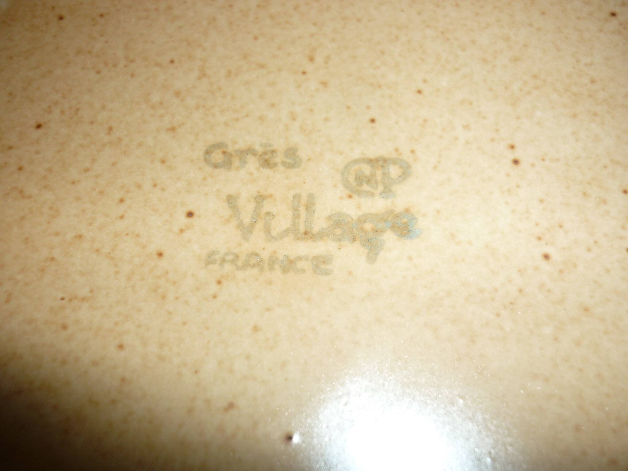 Large plate Ø 28 in CNP Village stoneware