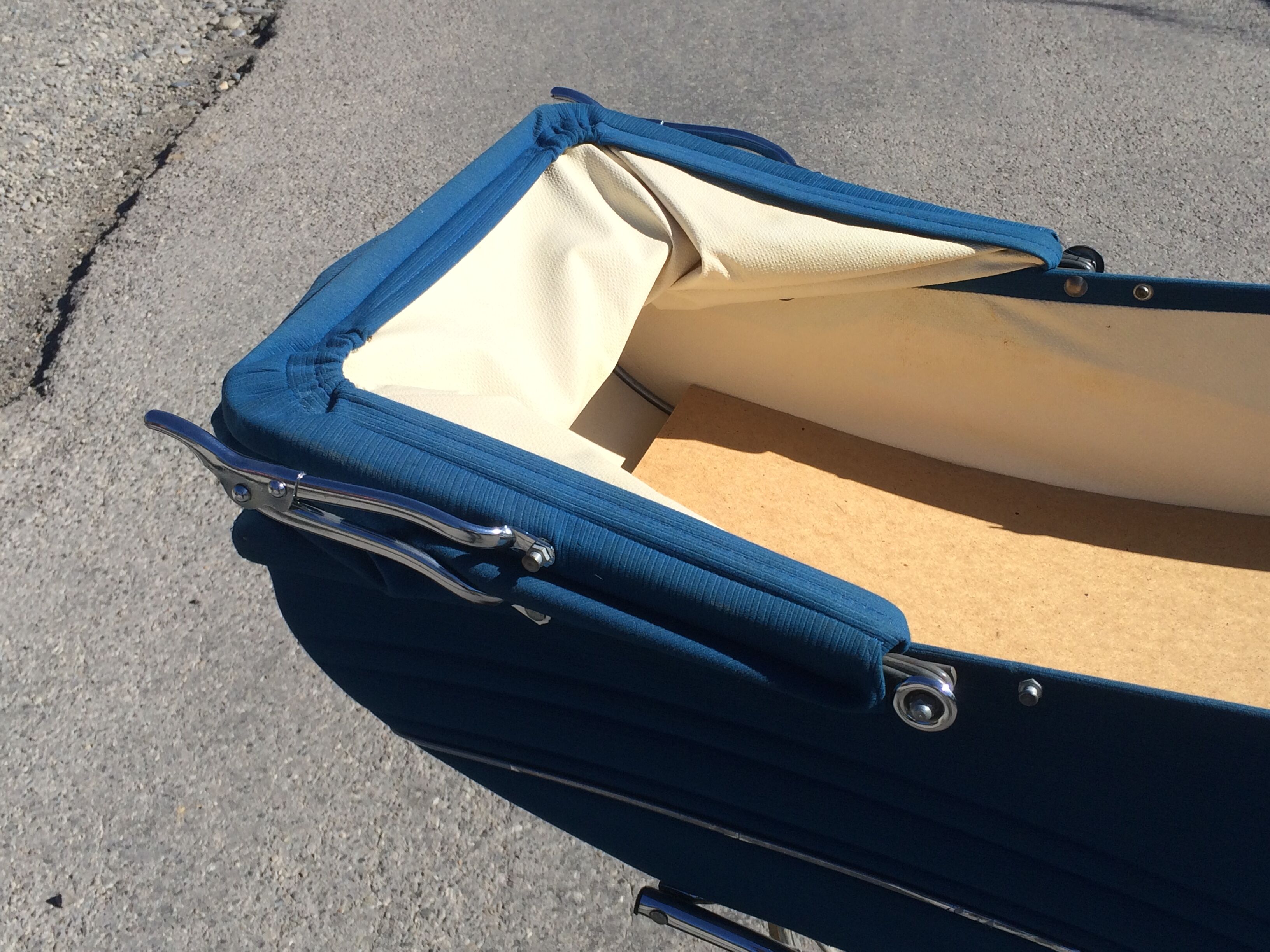 Vintage Landau Aubert duck blue velvet - 70s