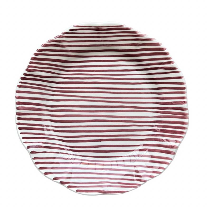 Fine burgundy striped plate 25cm