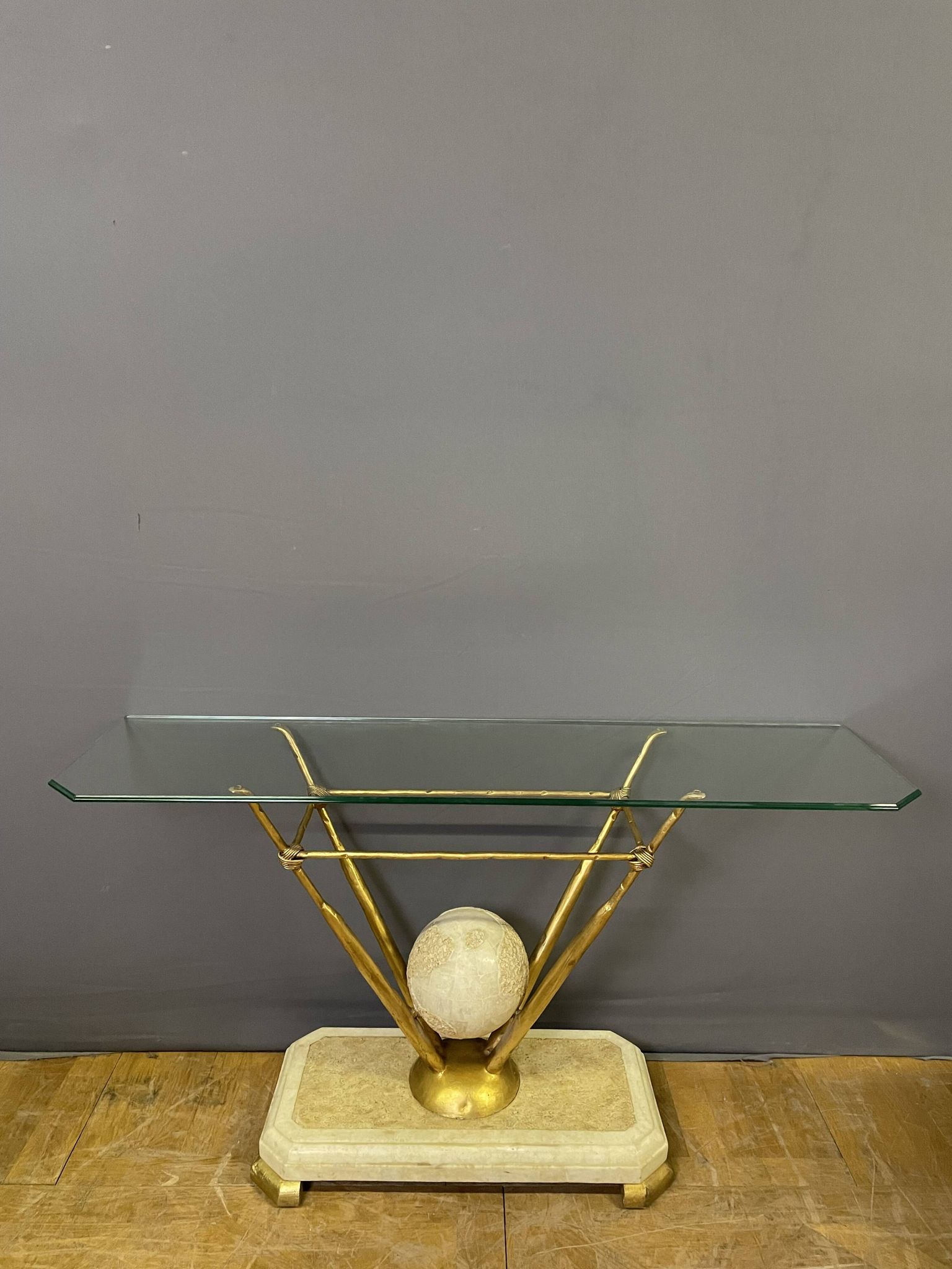 Fournier Paris home console