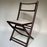 Set de quatre chaises pliantes en bois et cannage