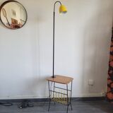 E-reader magazine holder scoubidou