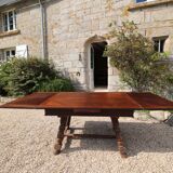 Oak table with extensions