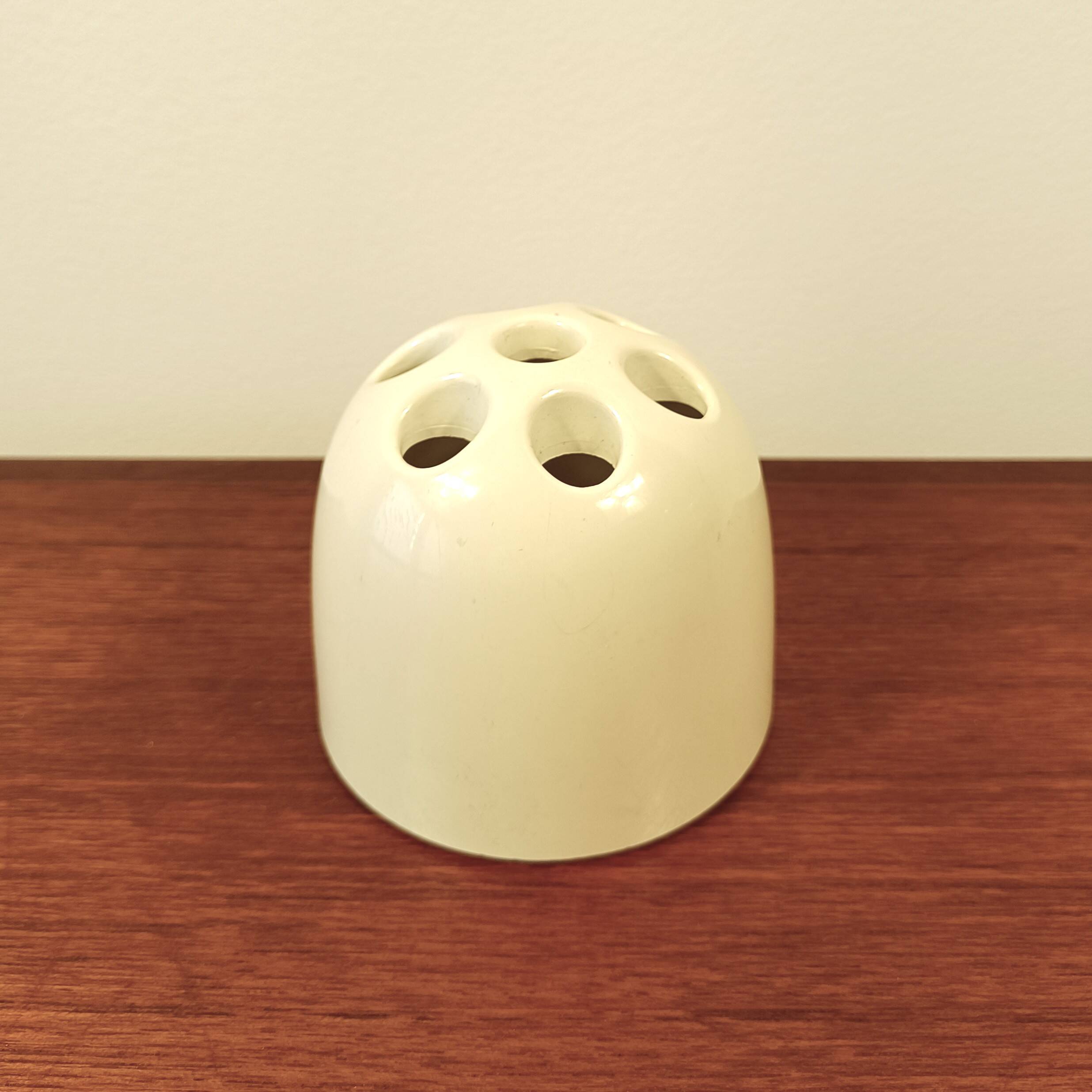 Porte-crayon Dedalino par Gismondi Schweinberger – Artemide