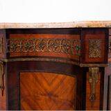 Commode marquetée, Italie, milieu du XIXe siècle.