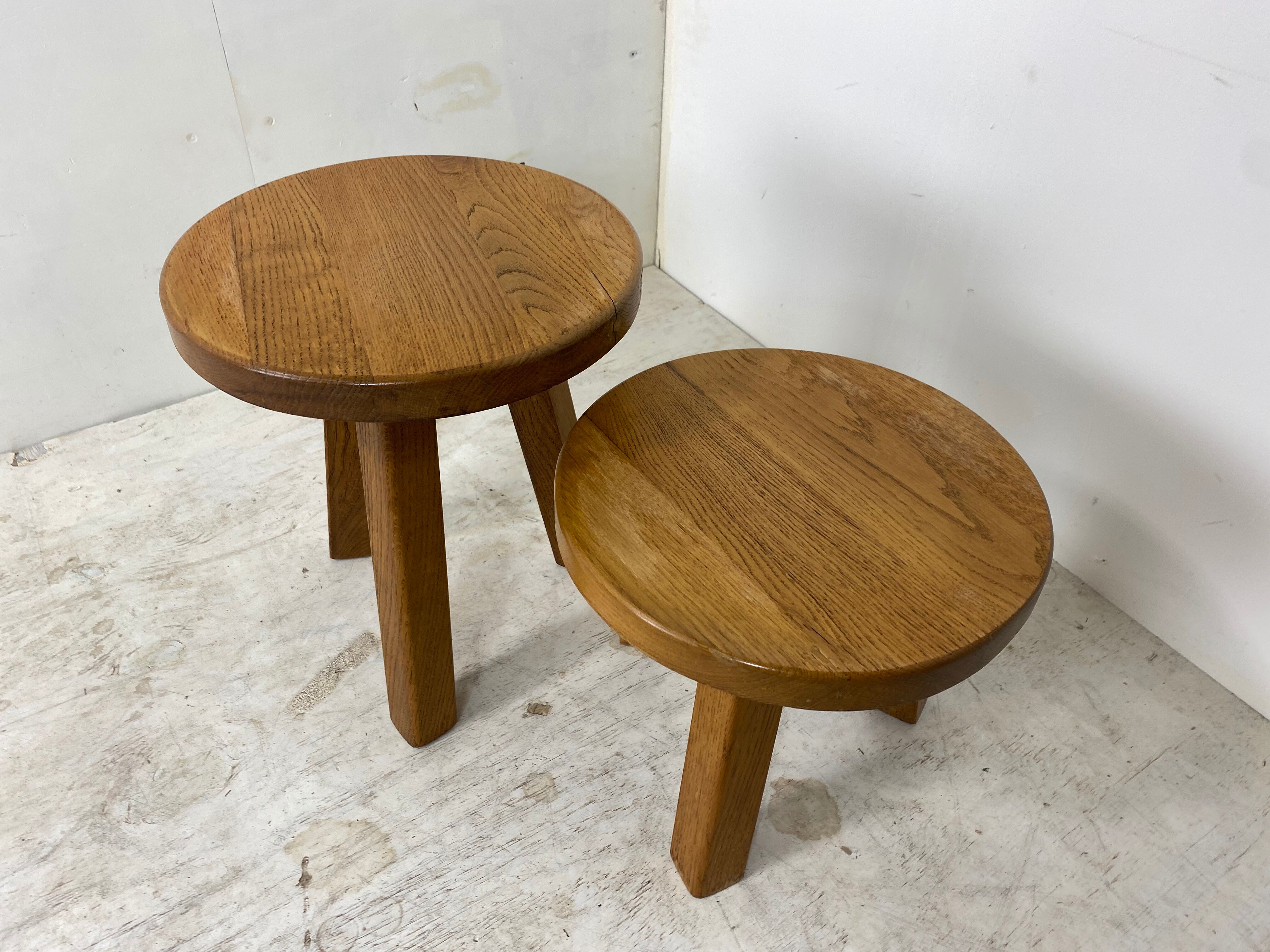 Tables d’appoint vintage brutalistes en chêne années 1960, ensemble de 3