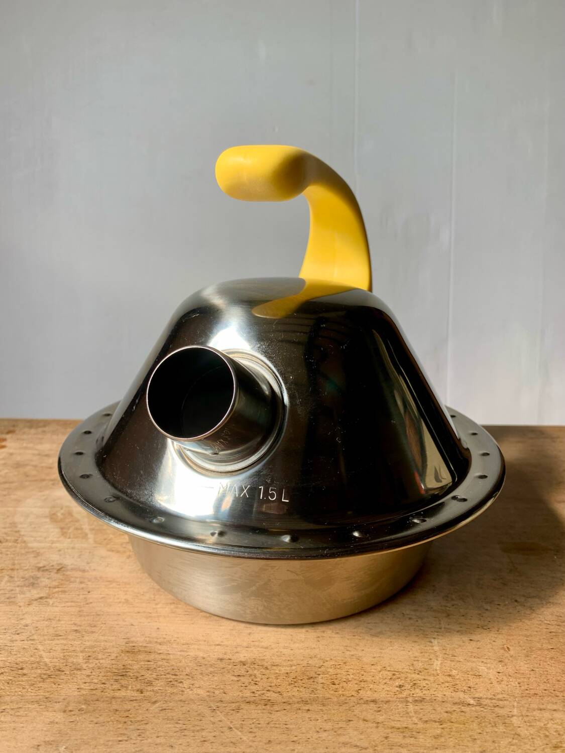 Vintage Ikea ufo kettle