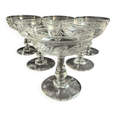 6 coupes à champagne Baccarat gravure Grecque inclinée