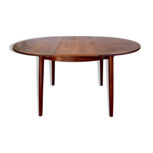 Table scandinave extensible