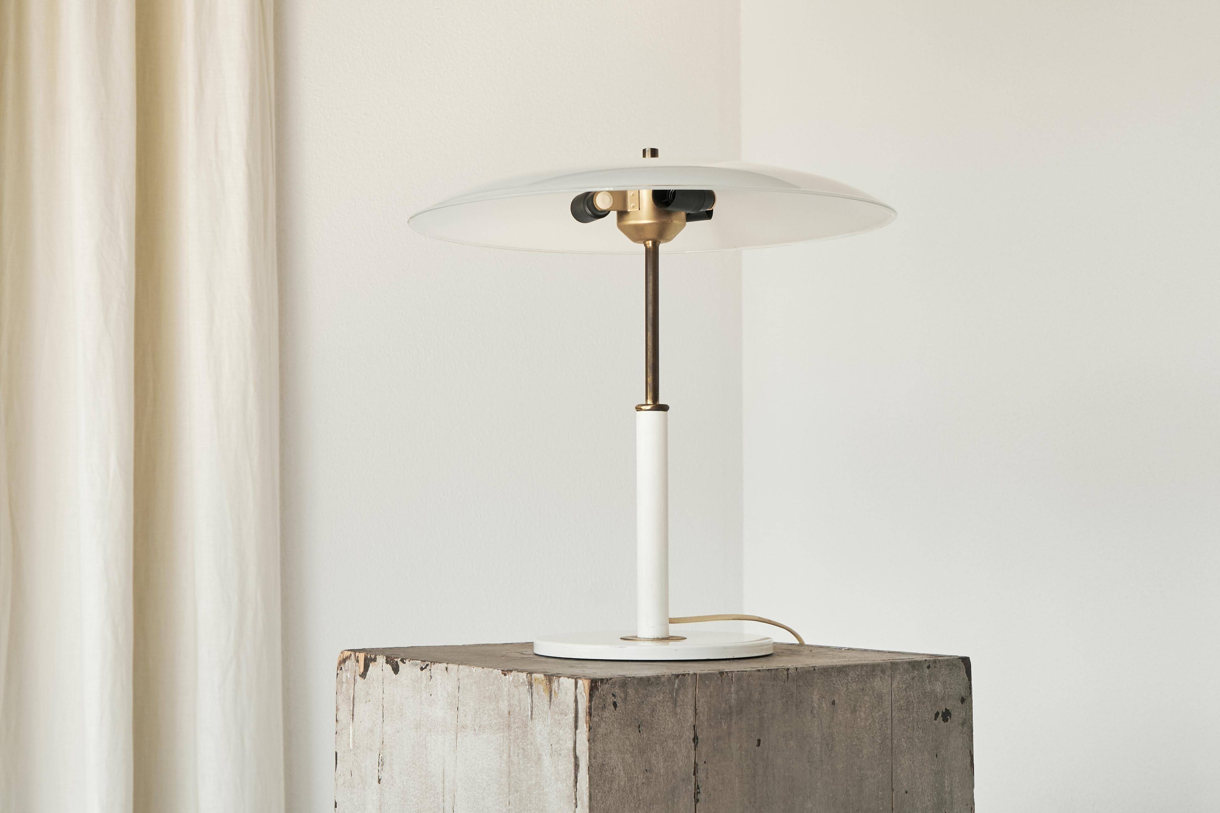 Solist table lamp in metal, brass and opal glass IKEA, 1990