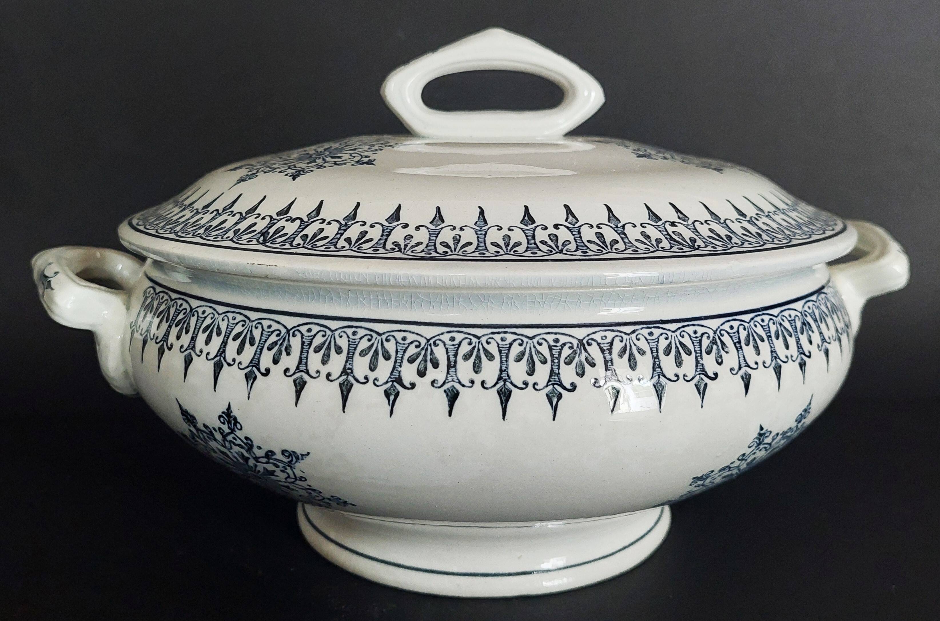 Antique Saint Amand earthenware tureen with Primax decoration