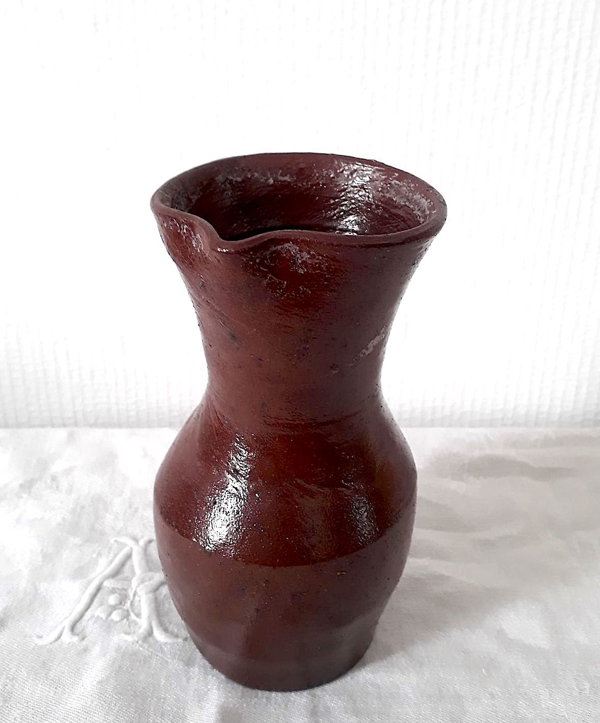 Vernified sandstone pitcher