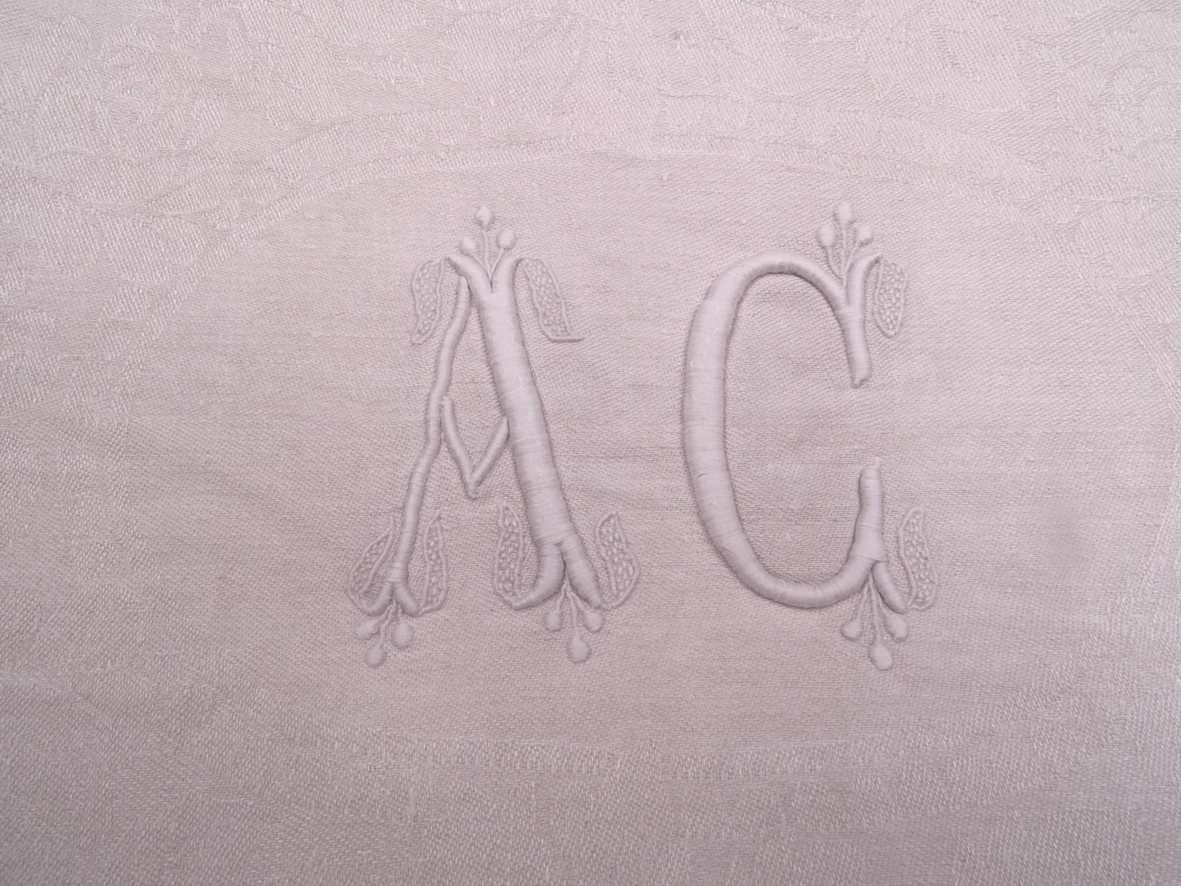 Set of 17 old damasked towels and monogram ac