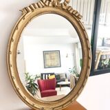 Ancien miroir ovale à fronton