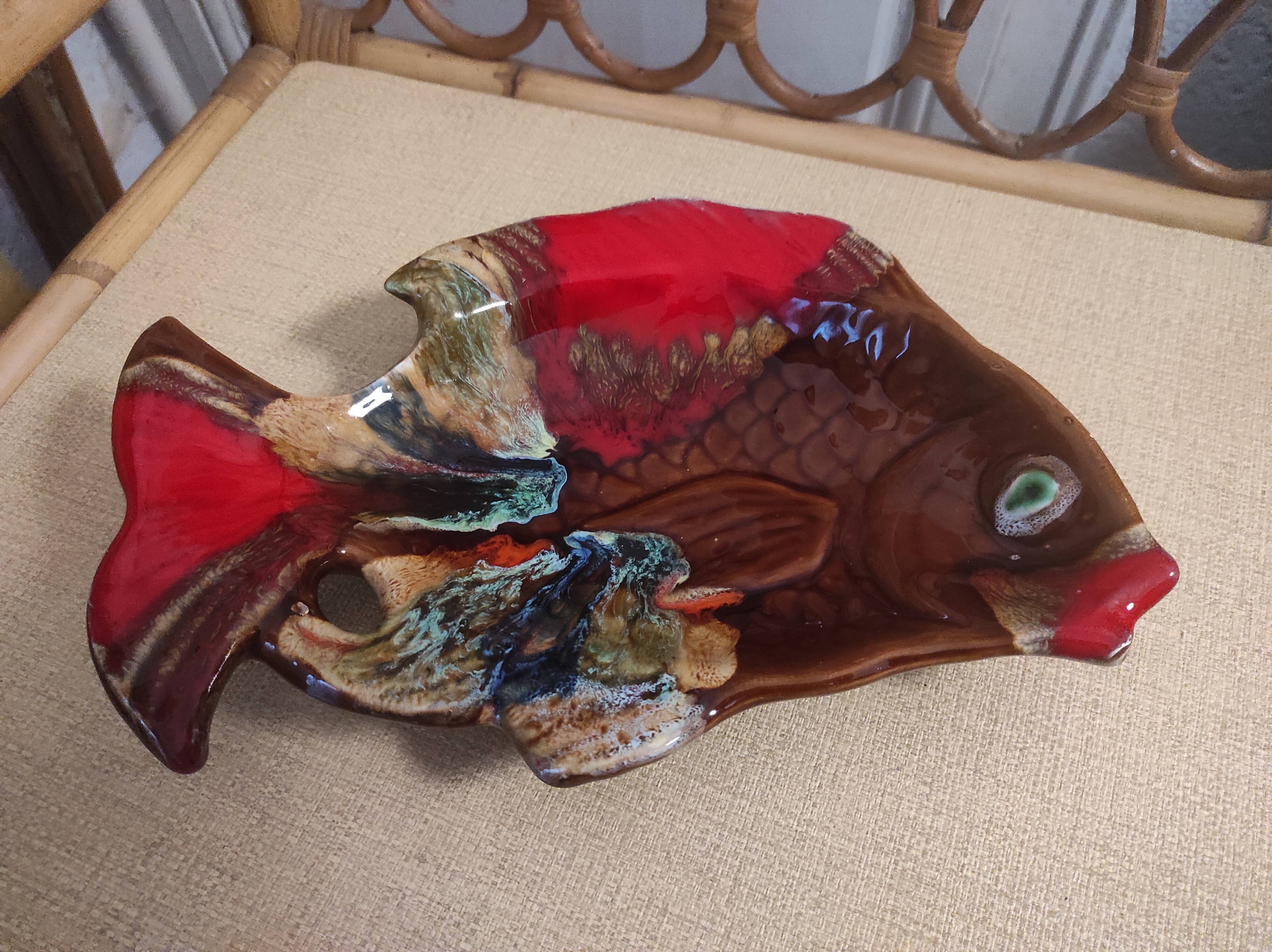 1950s glazed ceramic dish