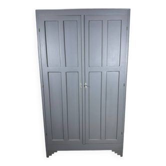 Armoire parisienne