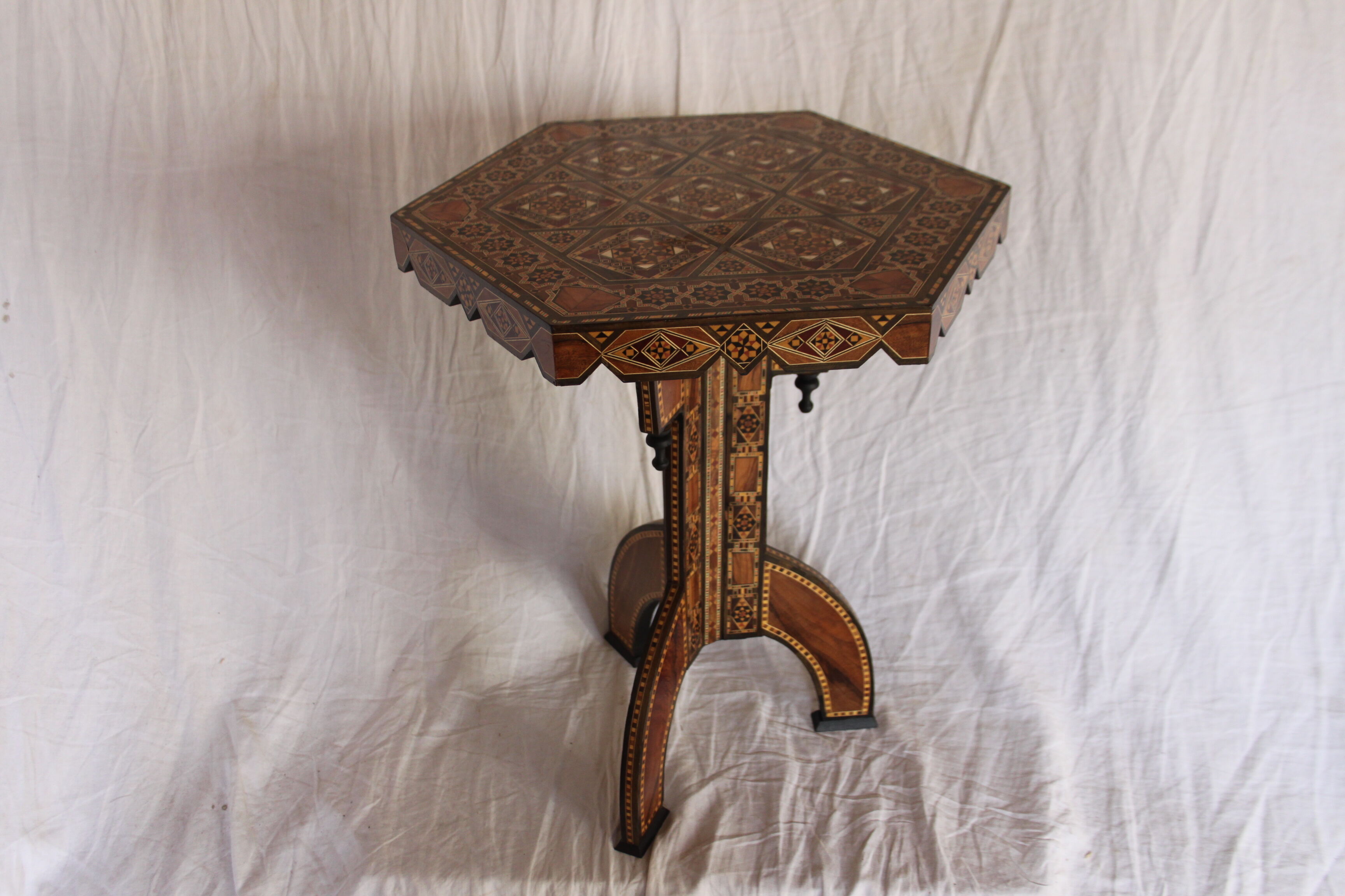 Oriental marquetry side table of the 1970s