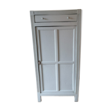 Small Parisian wardrobe redesigned