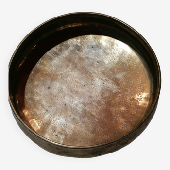Hand hammered singing bowl old India