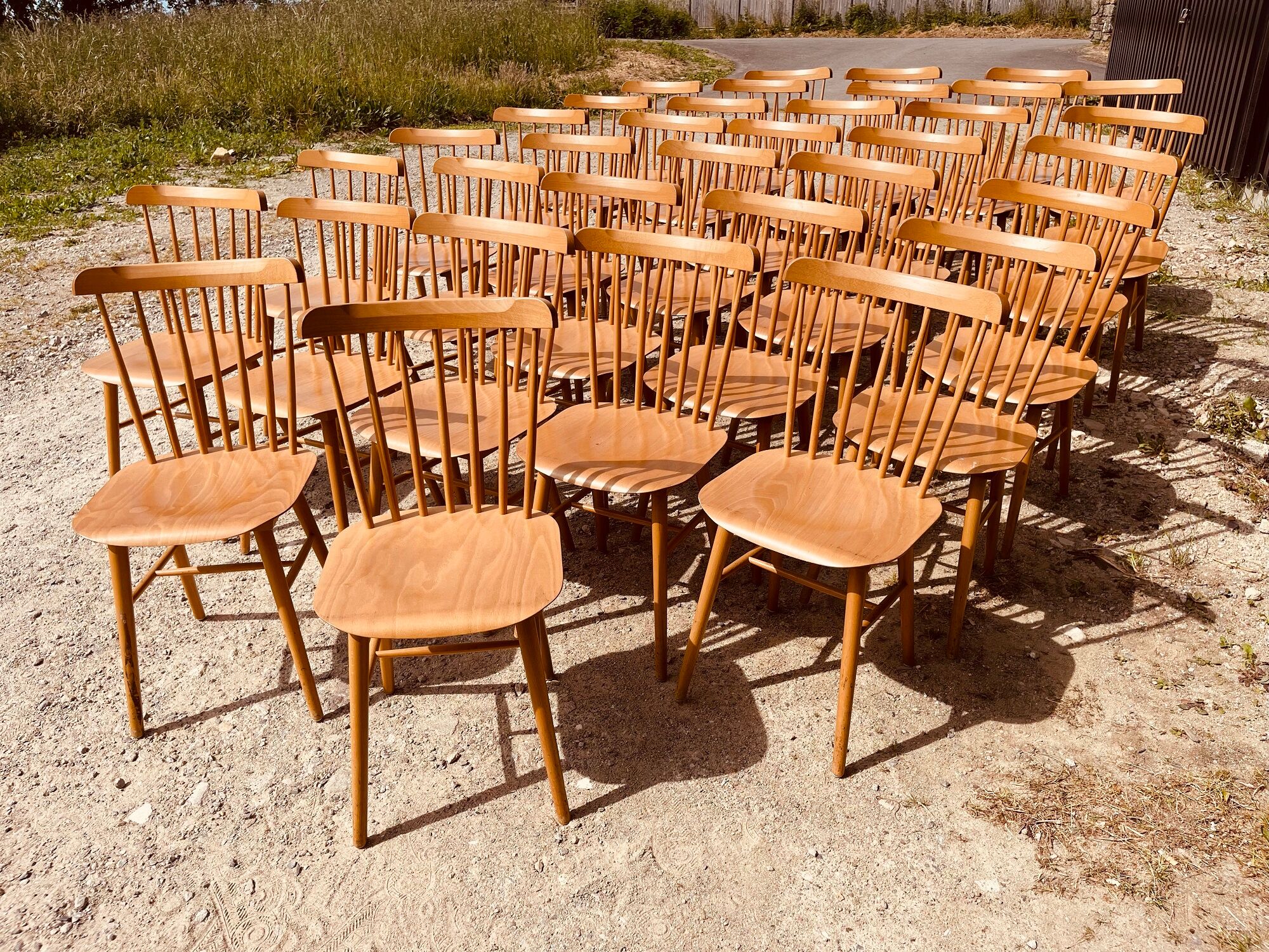 Set of 35 beech chairs with bars brand TON model Ivy
